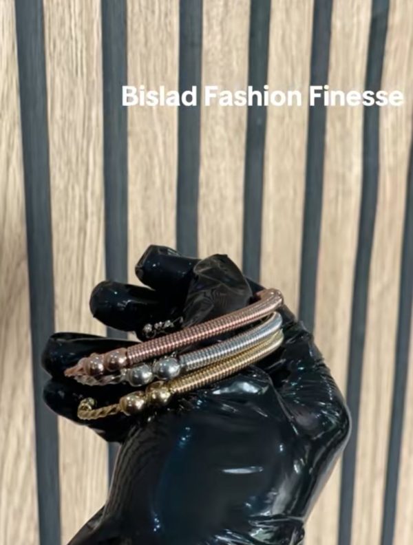 Luxury Spiral Steel Bangles – 3-in-1 Metallic Elegance