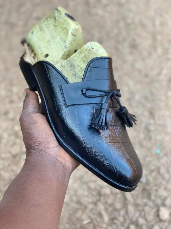 Leather half shoe