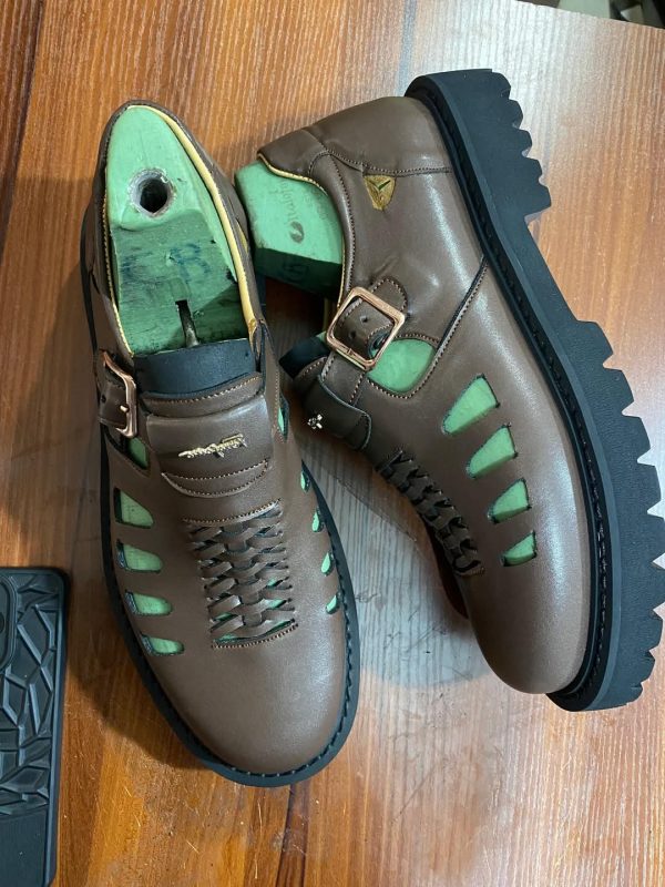 Unique shoe sandals
