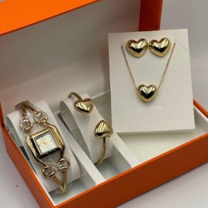 Complete Set Of Ladies/ Women Jewelry